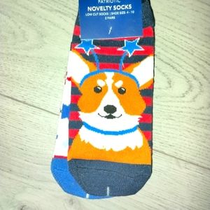 Novelty fun Patriotic Corgi dog socks NWT shoe size 4-10 women's 2 pairs low cut